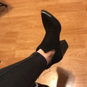 Sale! Massimo Western style booties. 💕